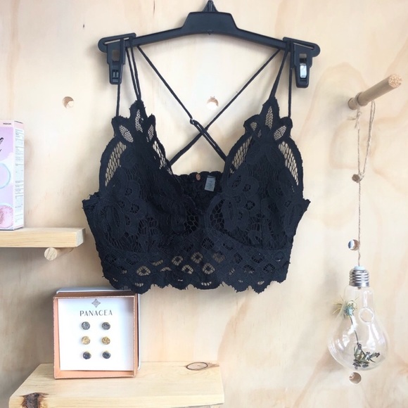 Free People Other - FREE PEOPLE ADELLA LACE BRALETTE